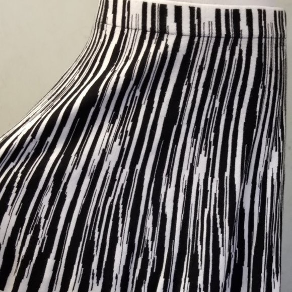 Mystree Sweater striped mini skirt (X4- MY) - Picture 8 of 8